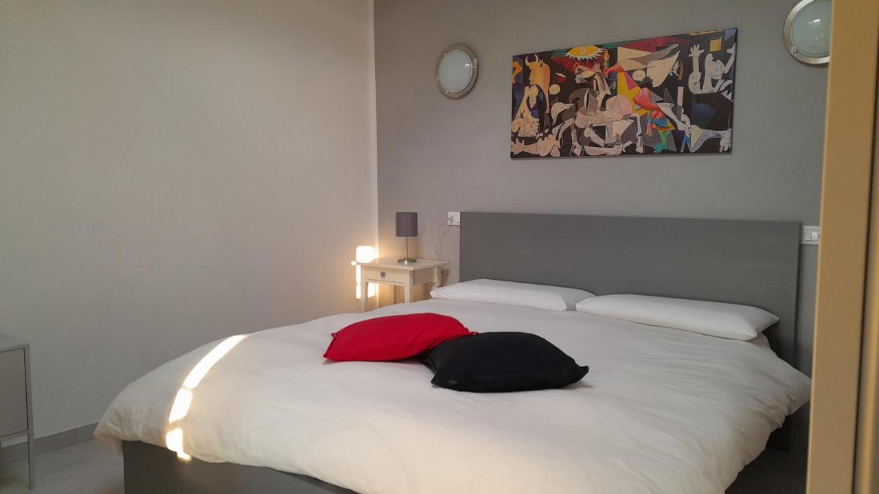 La Romanina Apartment *